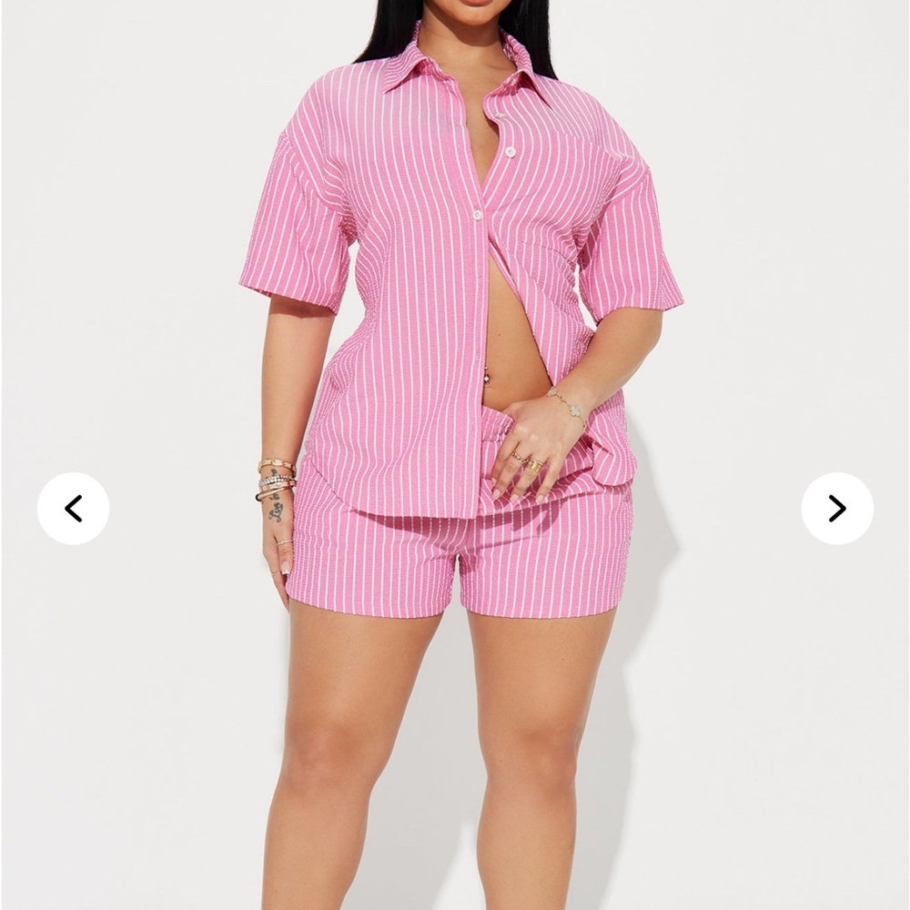 NEW Fashion Nova Pink Striped Women Shorts
